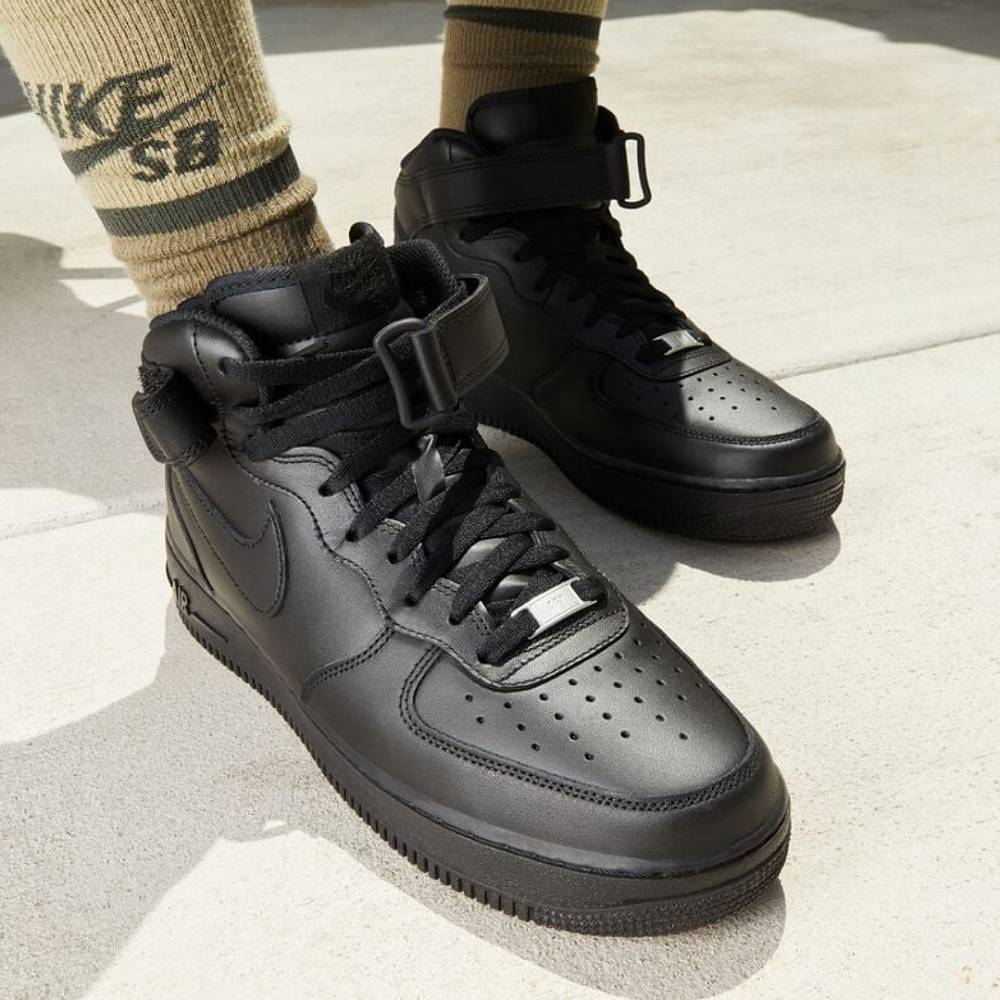 Zapatillas Nike Air Force 1 Mid '07 Hombre | CW2289 001 Negro