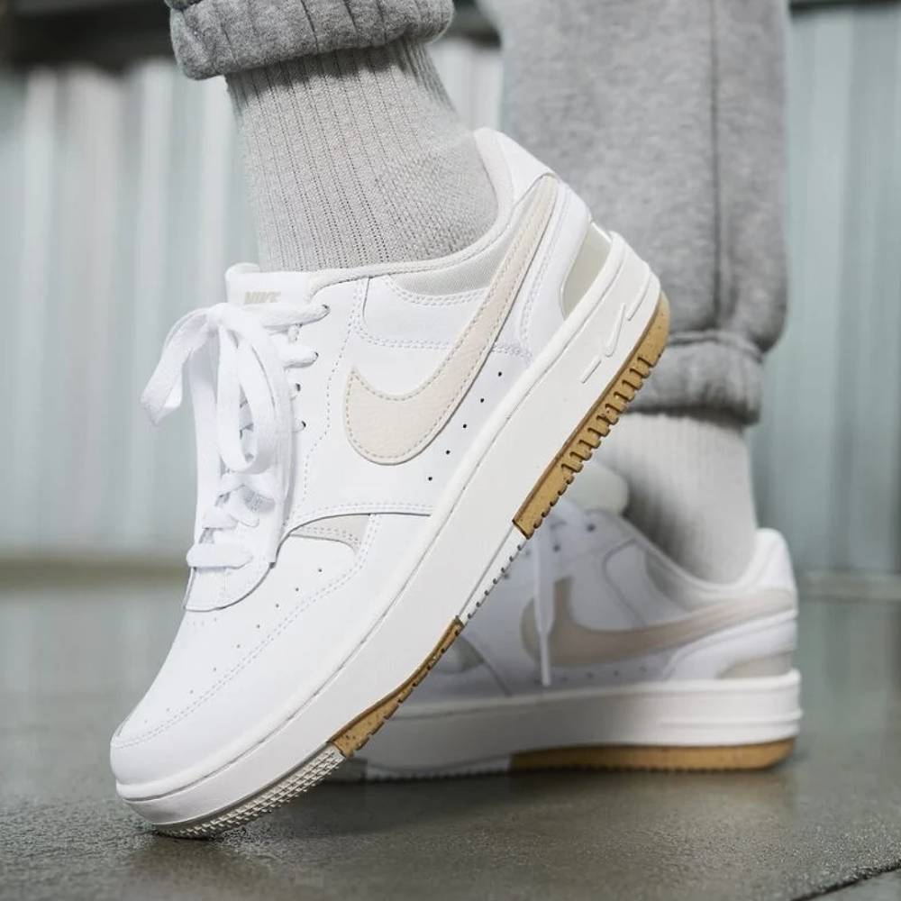Nike Gamma Force Mujer - Urbano | DX9176 103 Blanco