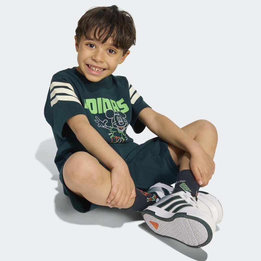 Conjunto Adidas Disney Mickey Mouse Polo y Short Unisex - Urbano | Verde