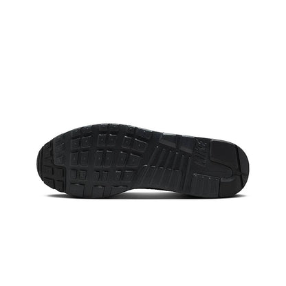 ZAPATILLAS NIKE AIR MAX TAVAS 705149 010 - HOMBRE