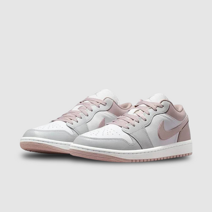 Zapatillas Nike Air Jordan 1 Low Mujer - Urbano | DC0774 606 Blanco/Gris