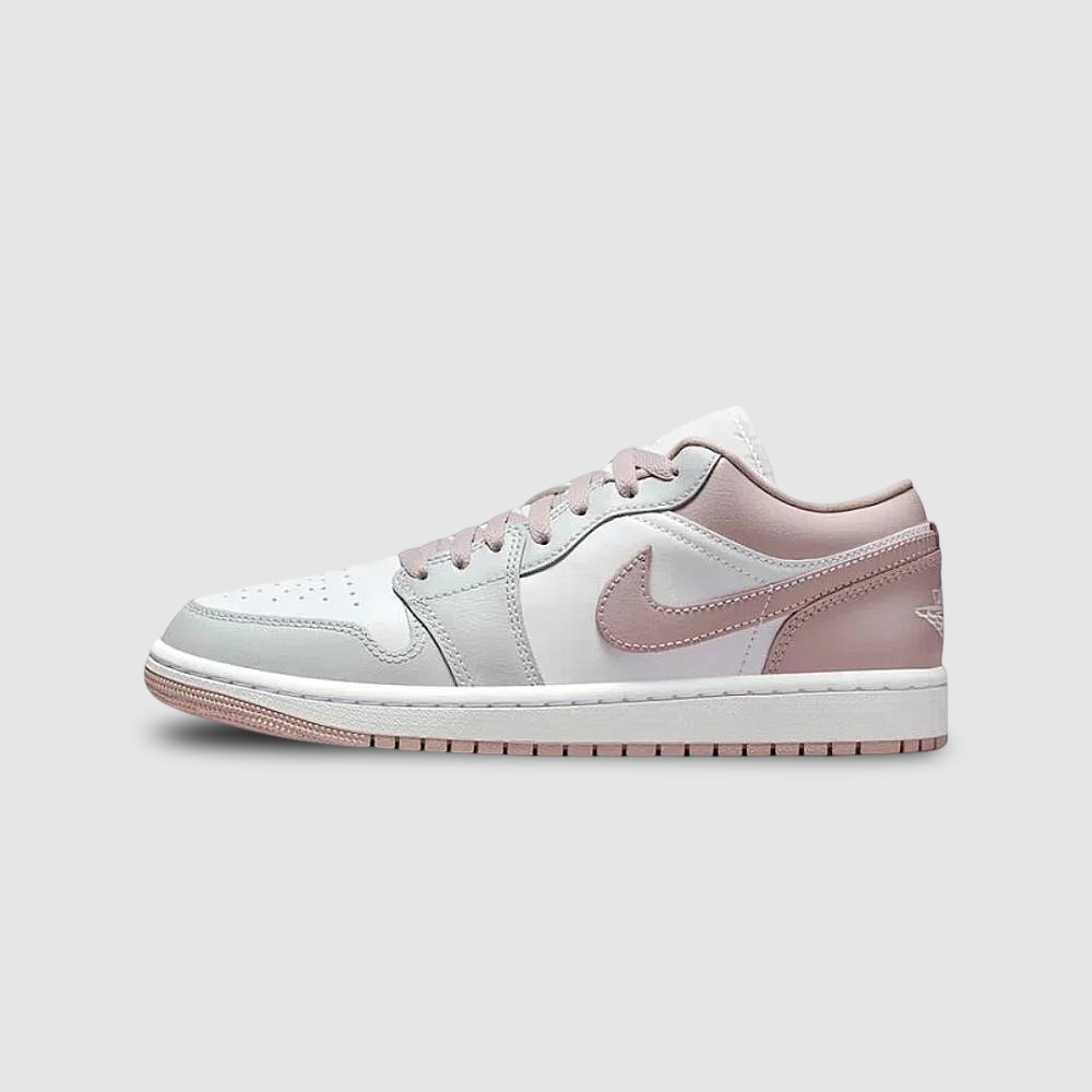 Zapatillas Nike Air Jordan 1 Low Mujer - Urbano | DC0774 606 Blanco/Gris