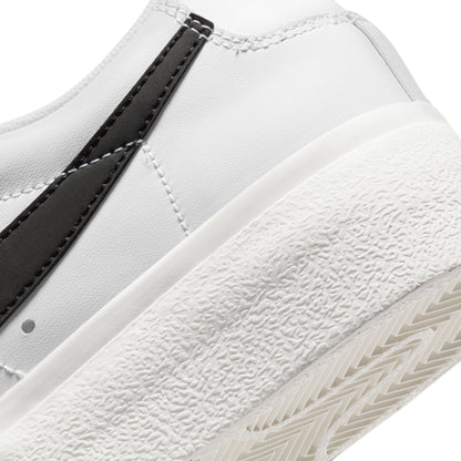 ZAPATILLAS NIKE BLAZER LOW PLATFORM DJ0292 101 - MUJER