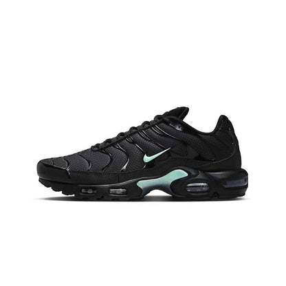 Nike Air Max Plus Hombre - Urbano | DM0032 029 Negro