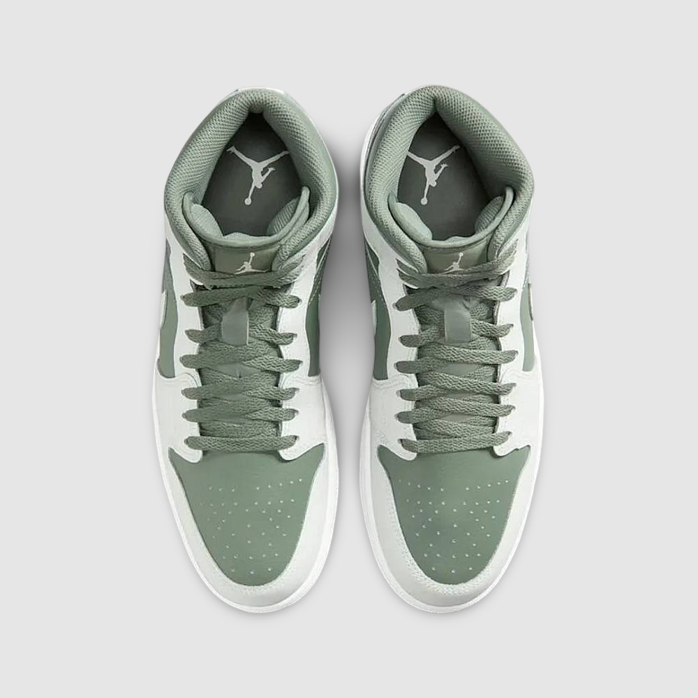 Zapatillas Nike Air Jordan 1 Mid Hombre - Básquet | DQ8426 107 Verde