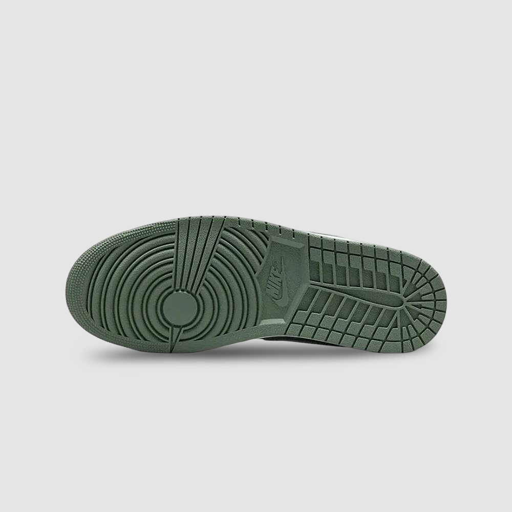 Zapatillas Nike Air Jordan 1 Mid Hombre - Básquet | DQ8426 107 Verde
