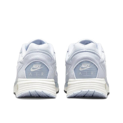 ZAPATILLAS NIKE AIR MAX SOLO FN0784 009 - MUJER