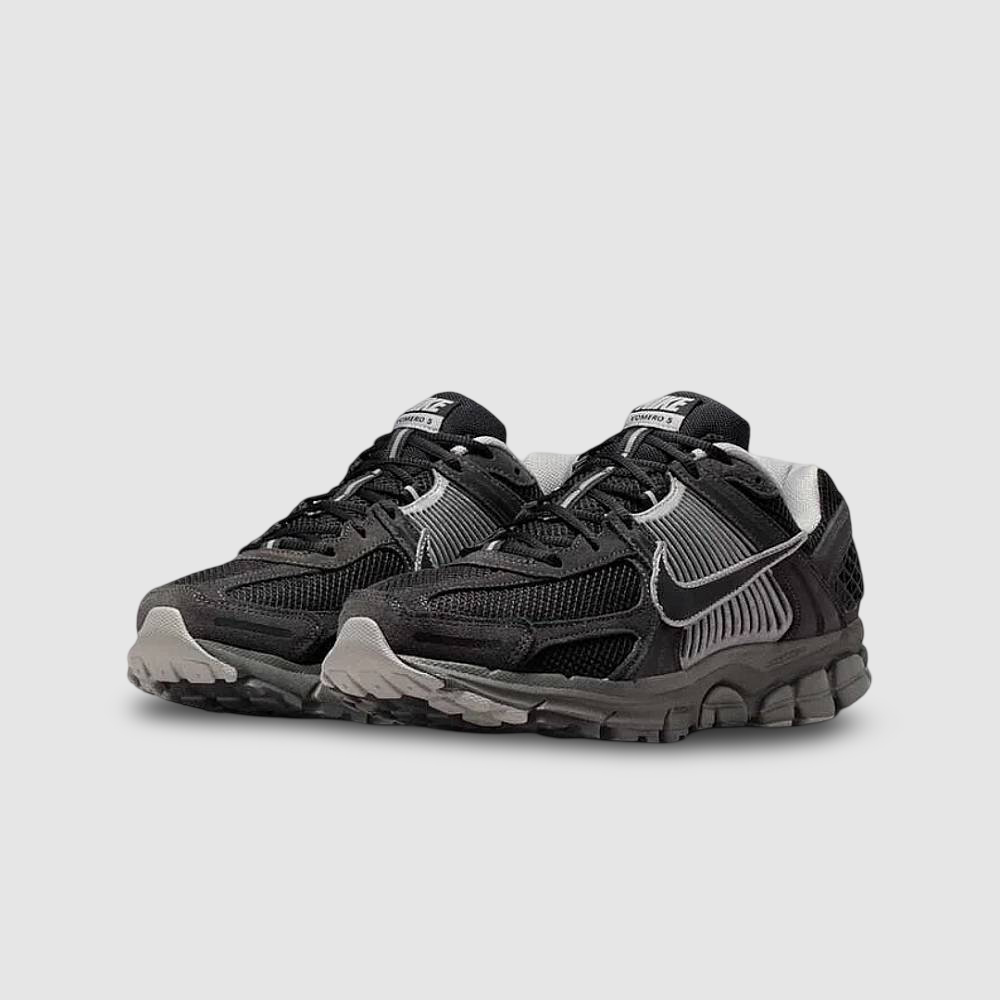 Zapatillas Nike Zoom Vomero 5 Hombre - Running | HF1553 006 Negro