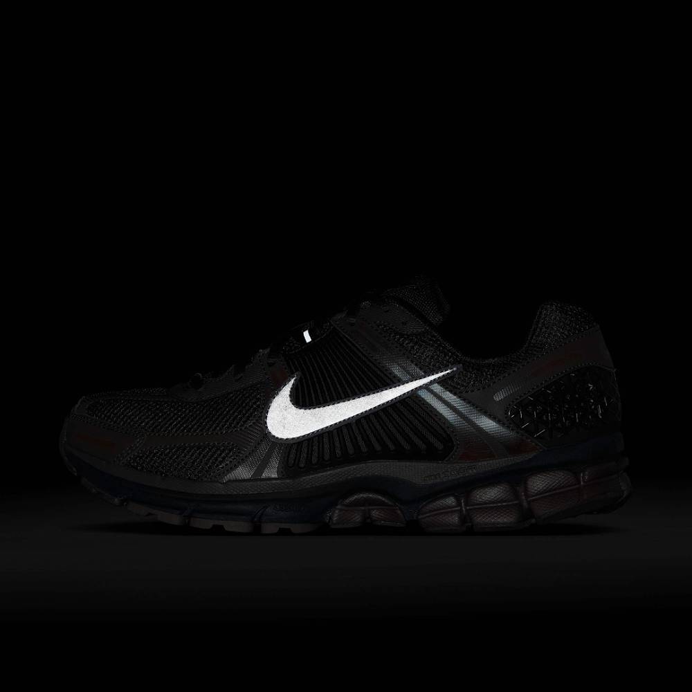 ZAPATILLAS NIKE ZOOM VOMERO 5 HF5493 201 - HOMBRE