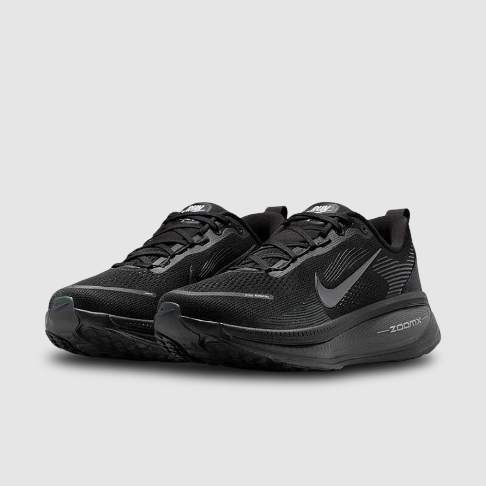 Zapatillas Nike Vomero 18 Hombre - Running | HM6803 005 Negro