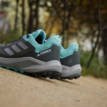 ZAPATILLAS ADIDAS TERREX TRAILRIDER HR1182 - MUJER