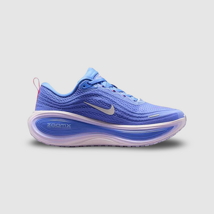 ZAPATILLAS NIKE VOMERO PLUS HV8154 501 - MUJER