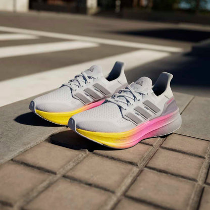 Zapatillas Adidas Ultraboost 5 Mujer - Running | ID8840 Gris