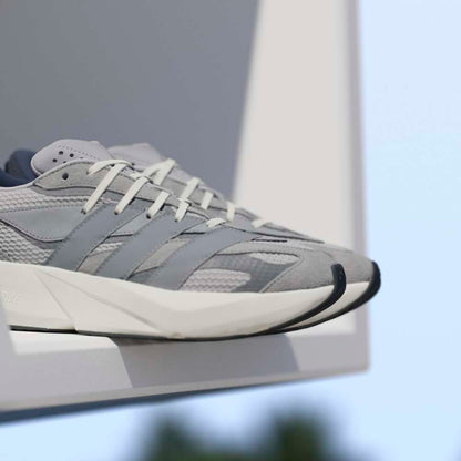 ZAPATILLAS ADIDAS LIGHTBLAZE IH8607 - HOMBRE