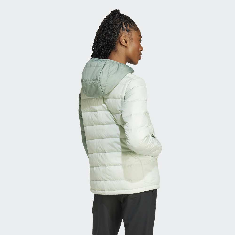 Casaca Adidas Térmica Ligera Terrex Multi Mujer - Senderismo | JD8411 Verde