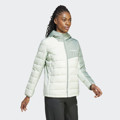 Casaca Adidas Térmica Ligera Terrex Multi Mujer - Senderismo | JD8411 Verde