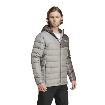 CASACA ADIDAS TÉRMICA LIGERA TERREX CON CAPUCHA JE6716 - HOMBRE