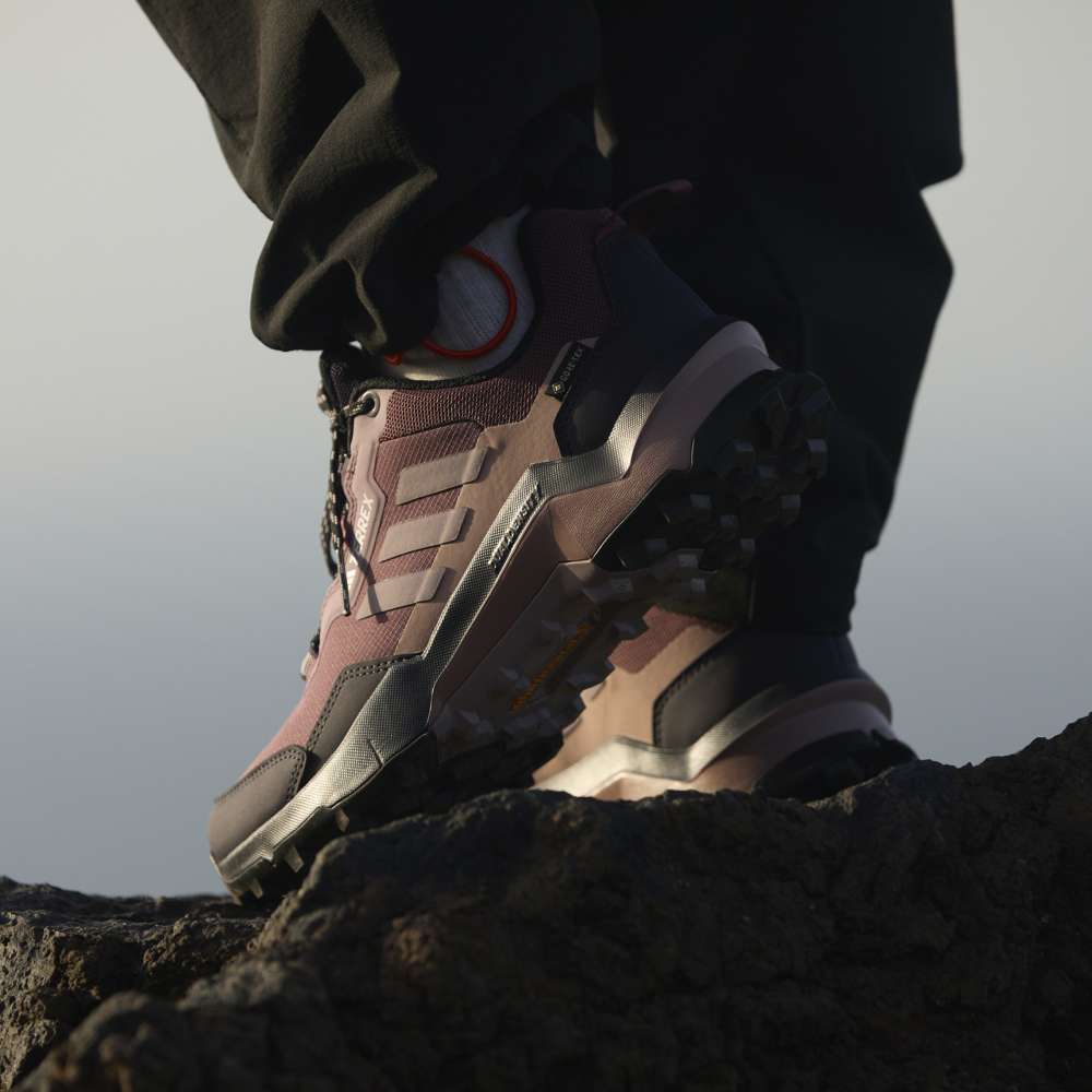 ZAPATILLAS ADIDAS TERREX AX4 GTX JP7383 - MUJER