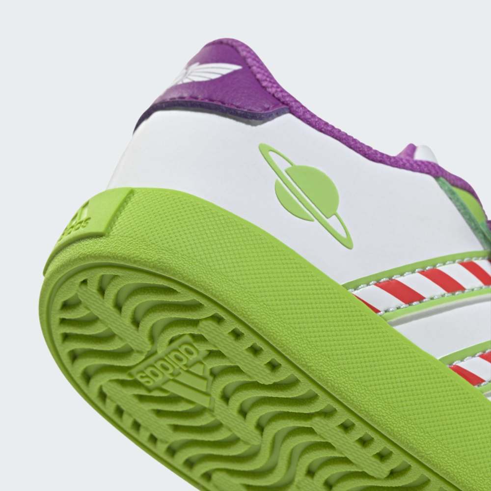 Zapatillas Adidas VL Court 3.0 Pixar Toy Story Niños - Urbano | JQ4386 Blanco