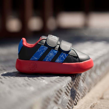 Zapatillas Adidas Grand Court Spider-Man Niños - Urbano | JQ7828 Negro