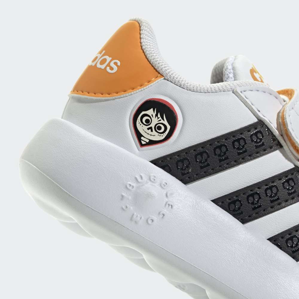 Zapatillas Adidas Grand Court Disney Coco Niños - Urbano | Blanco
