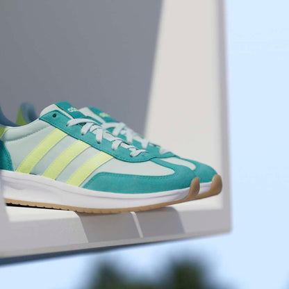 Adidas Run 70s 2.0 Mujer - Running | JR8854 Verde