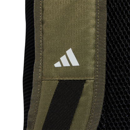 MOCHILA ADIDAS VERDE TRAINING ESSENTIAL 3 RAYAS - IZ1909
