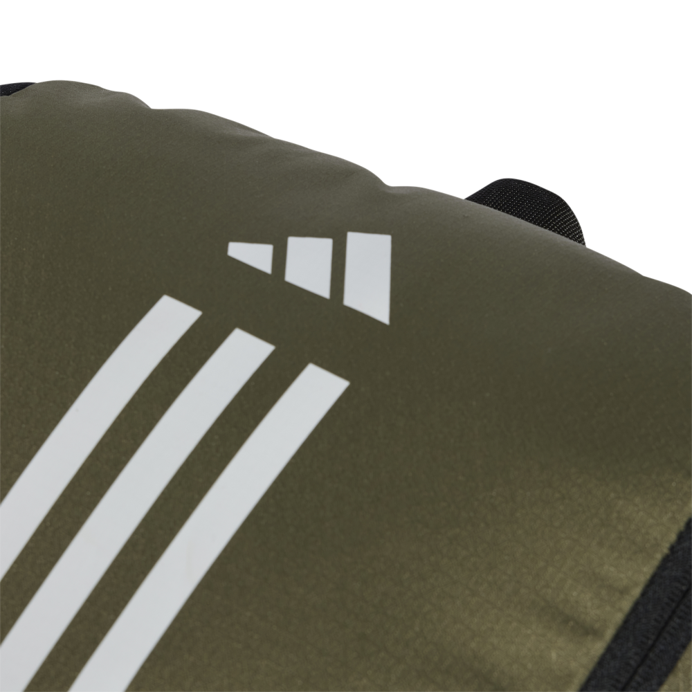 MOCHILA ADIDAS VERDE TRAINING ESSENTIAL 3 RAYAS - IZ1909