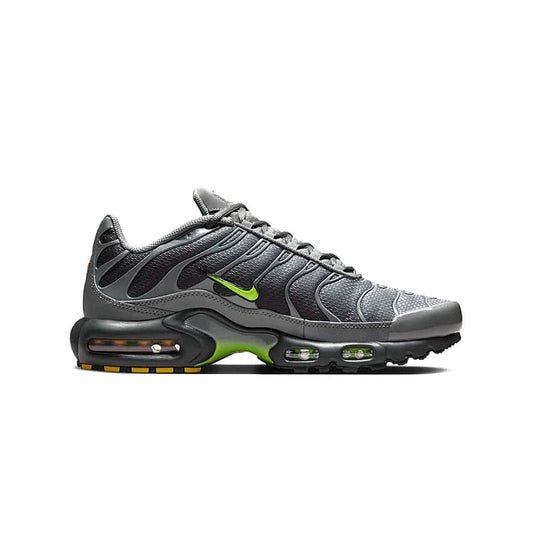 Nike Air Max Plus Hombre- Urbano | DM0032 026 Gris