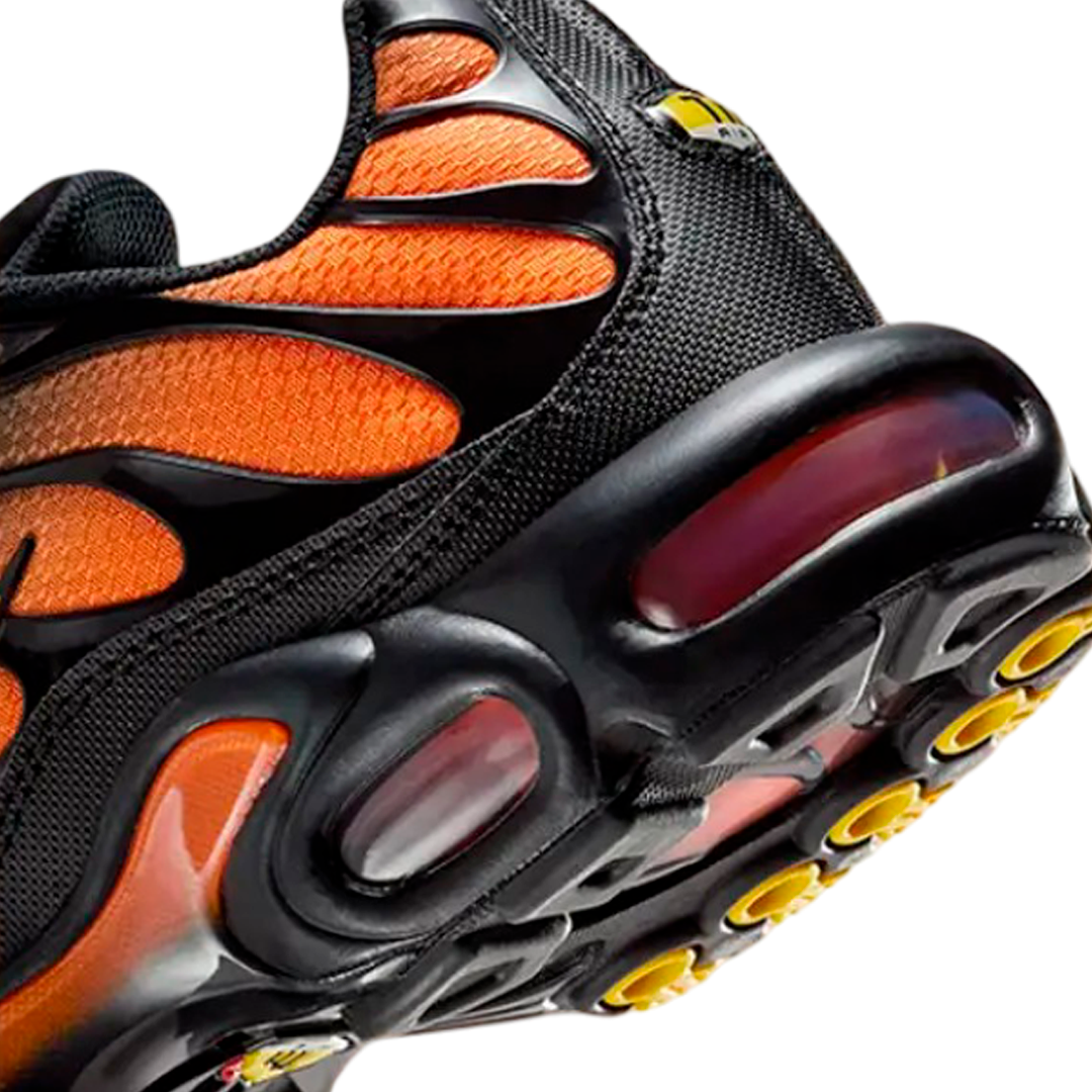 ZAPATILLAS NIKE AIR MAX PLUS HOMBRE - DM0032 025